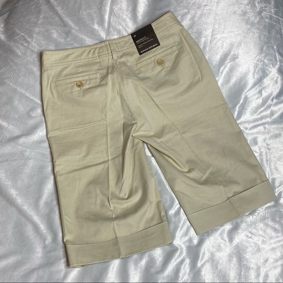Banana Republic Martin Fit Cotton Linen Blend Khaki Shorts Petite - Picture 3 of 7